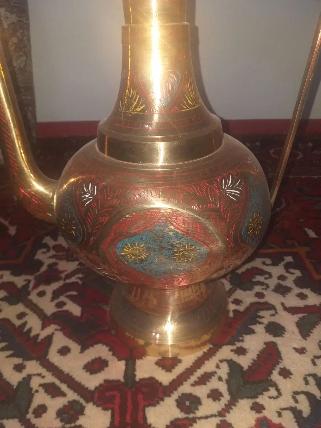 گلابدان برنزی|صنایع دستی و سایر لوازم تزئینی|مراغه, |دیوار