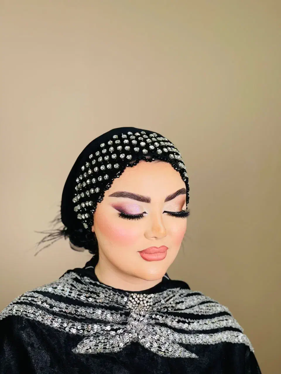 به مناسبت روز دختر 20 درصد تخفیف در تمامی لاین ها|خدمات آرایشگری و زیبایی|کرمانشاه, |دیوار