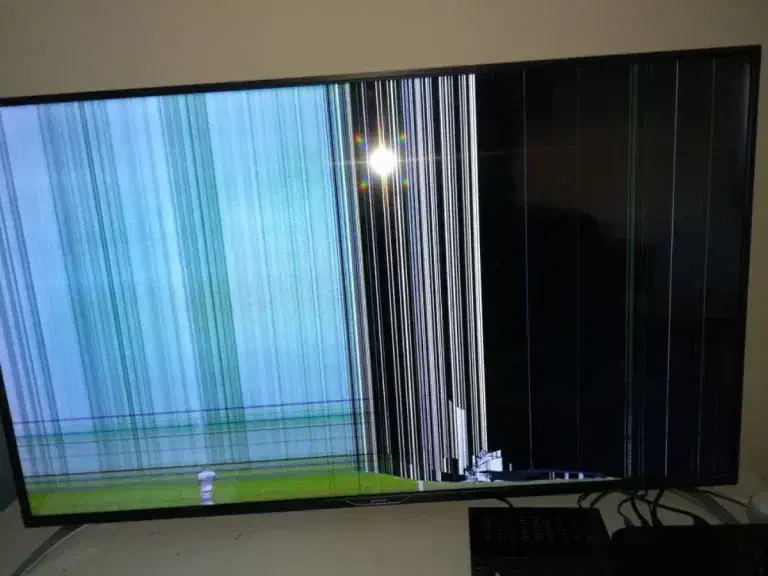 تلوزیون ال سی دی شکسته|تلویزیون و پروژکتور|چالوس, |دیوار