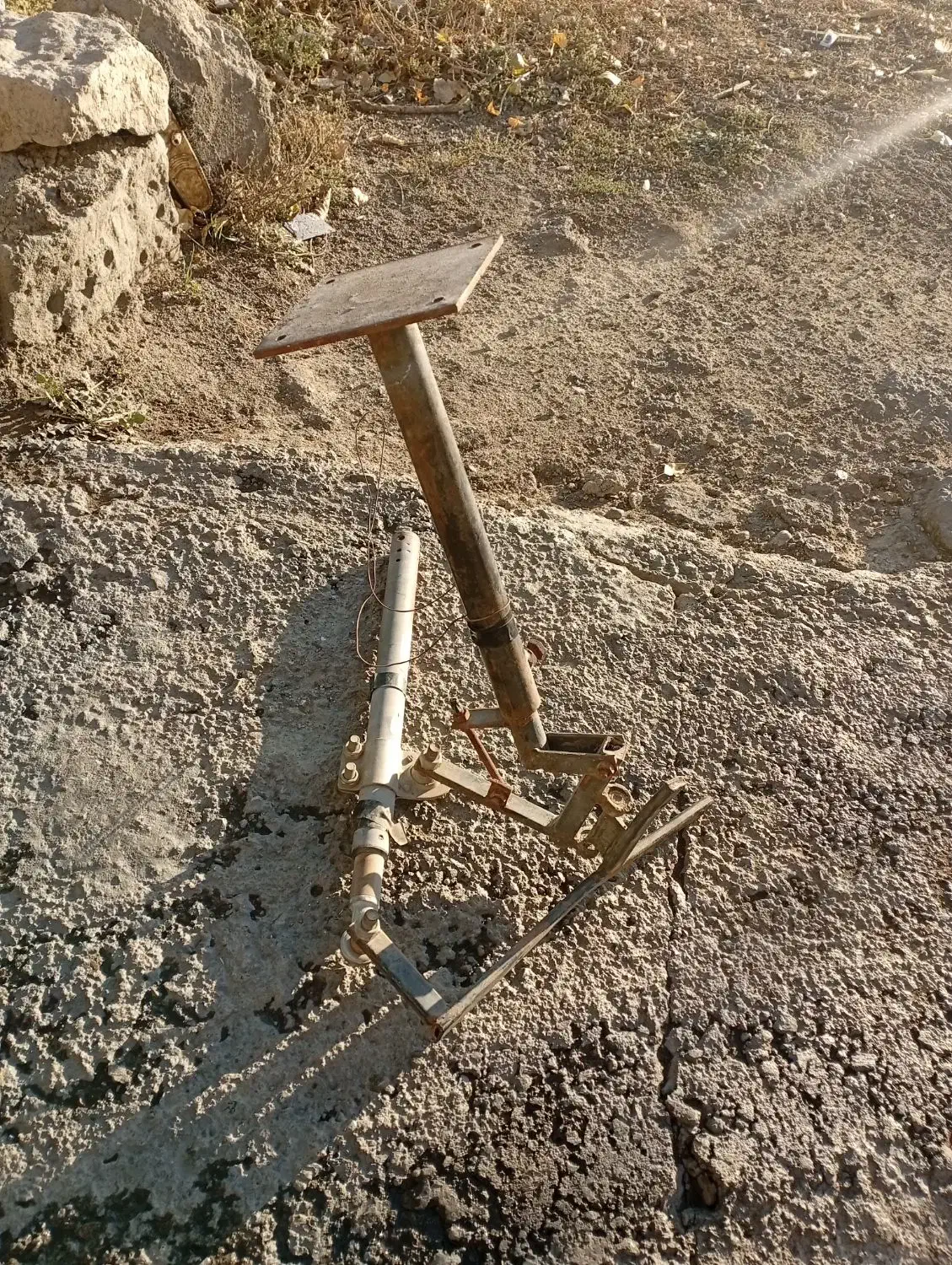 پایه انتن|تلویزیون و پروژکتور|اردبیل, |دیوار