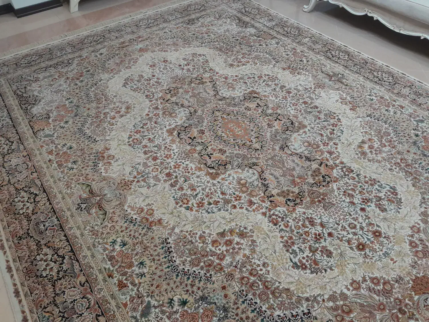 فرش ۱۲ متری ۱۰۰۰ شانه تبریز|فرش|ساری, |دیوار