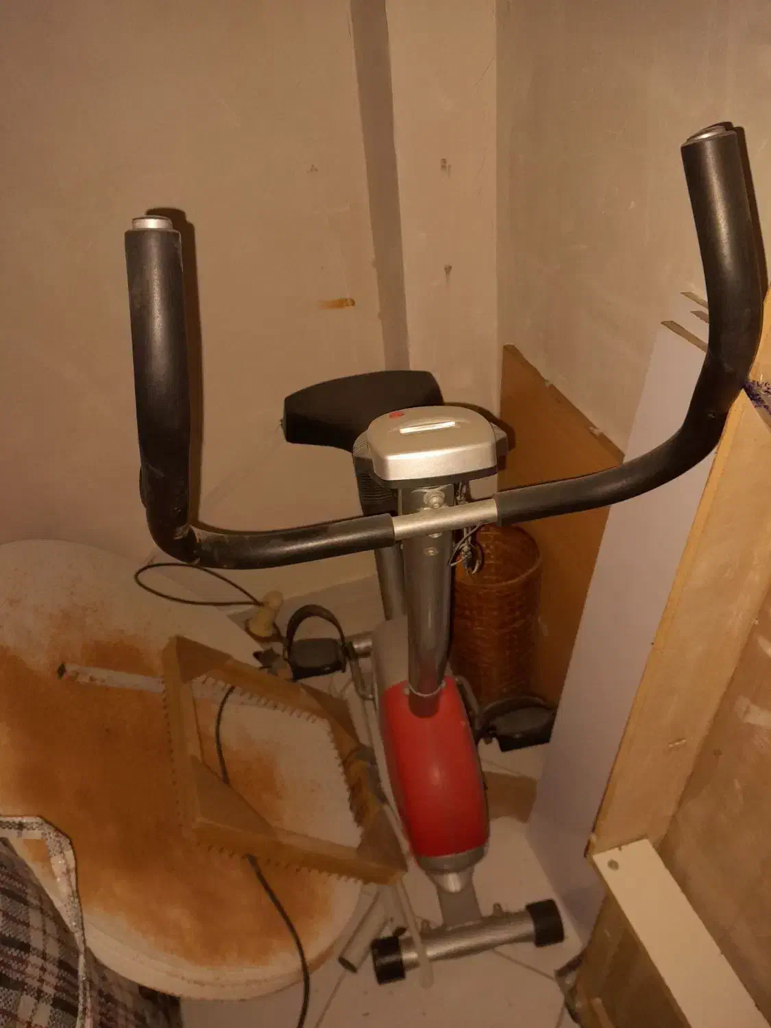 دوچرخه ثابت|تجهیزات ورزشی|قشم, |دیوار