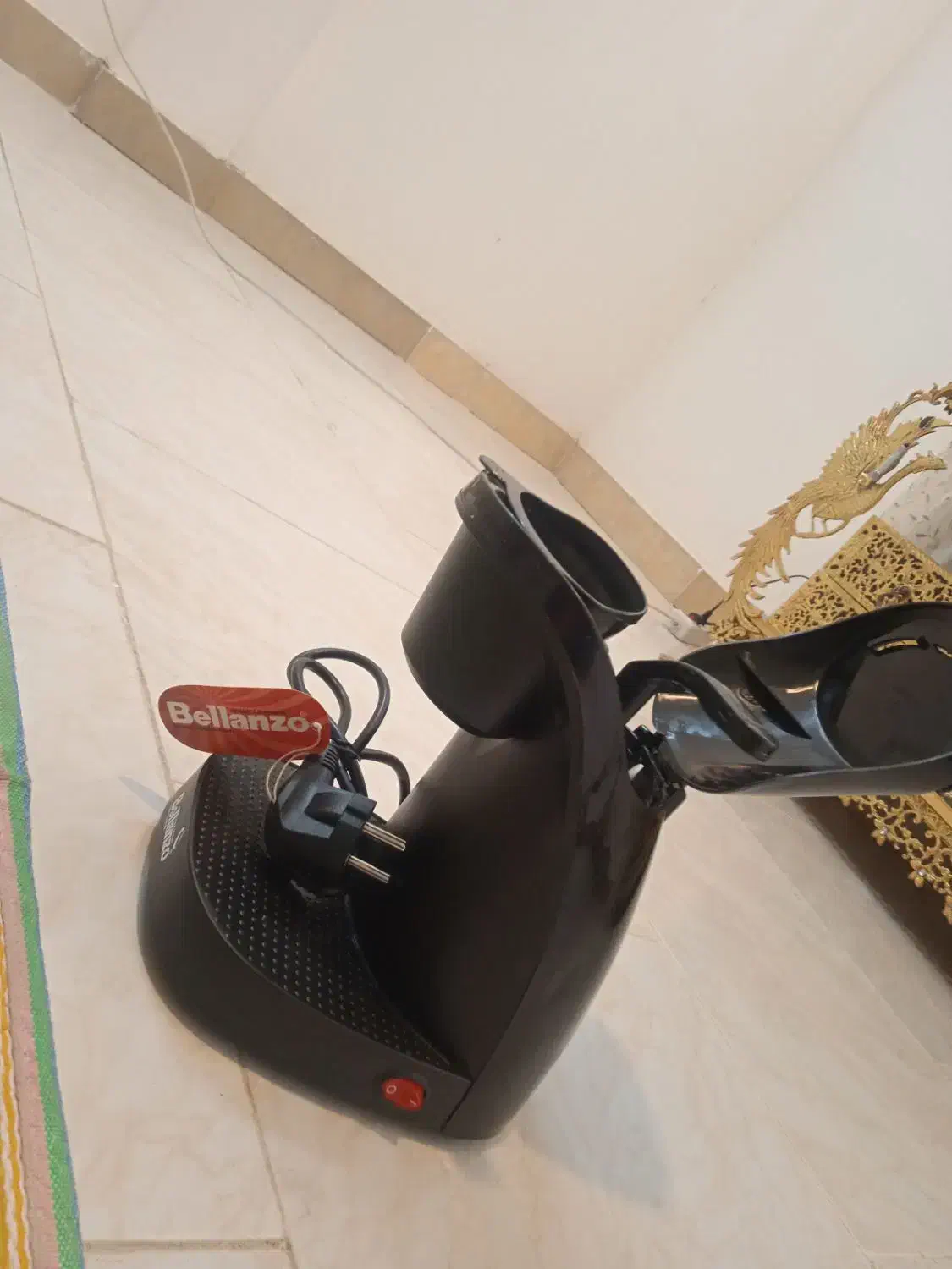 یک عدد قهوه ساز در بابت تخفیف هم خریدار واقعیش|سایر لوازم برقی|بروجرد, |دیوار