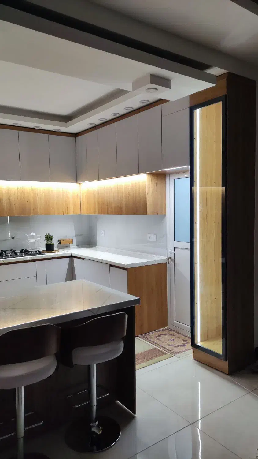 اجرای لاین نوری کابینت|ریسه و چراغ تزئینی|یزد, |دیوار