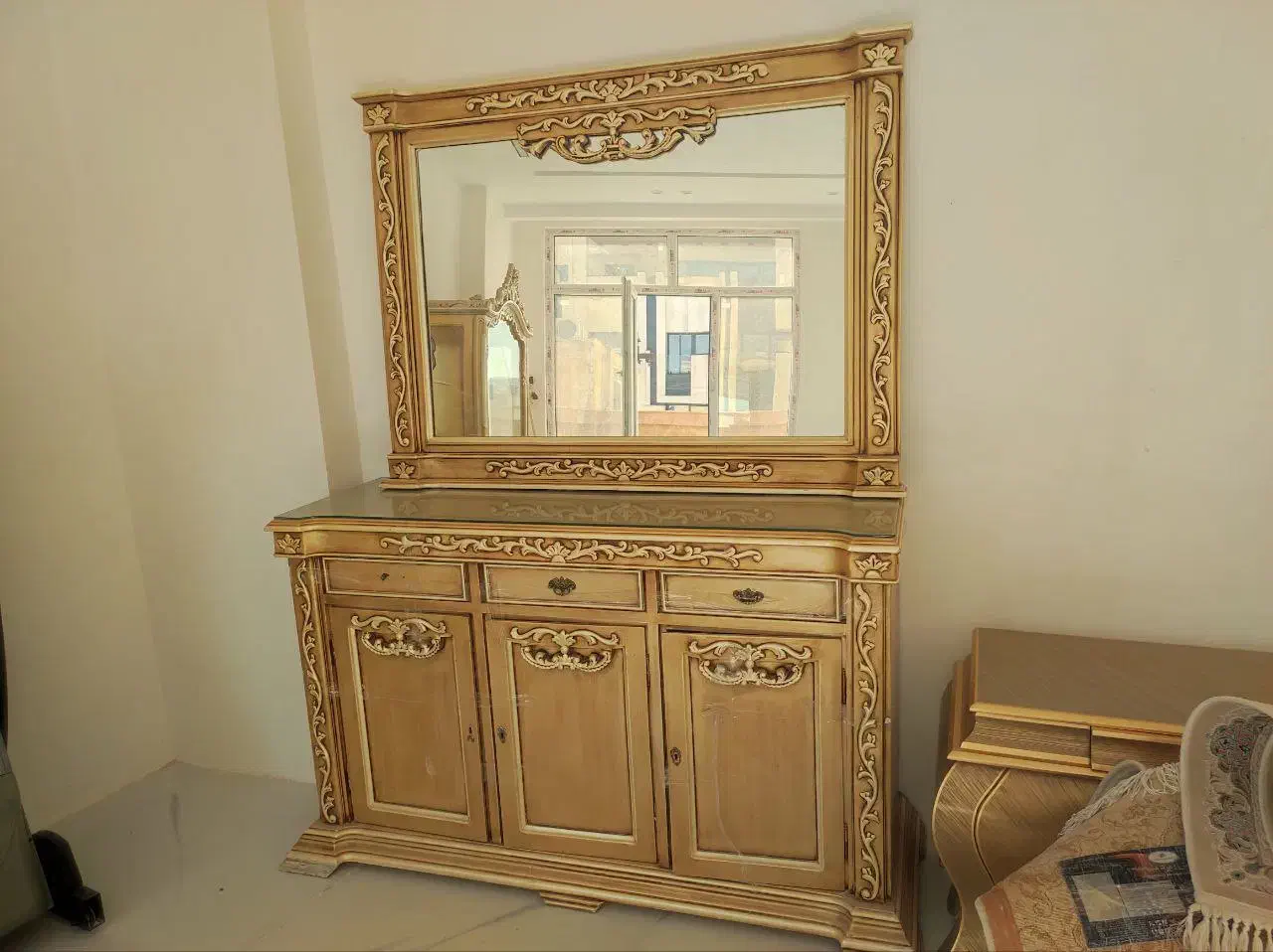 میز وکنسول وبوفه|بوفه، ویترین، کنسول|مشهد, احمدآباد|دیوار