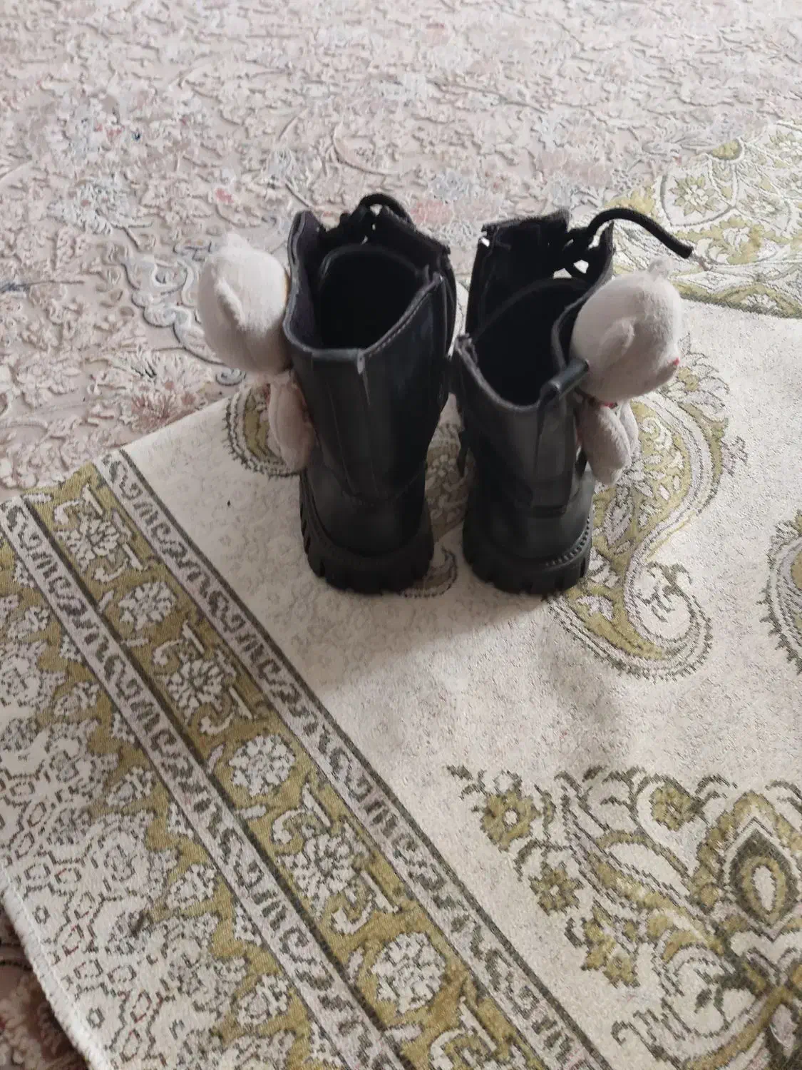 چکمه|کفش و لباس بچه|زنجان, |دیوار