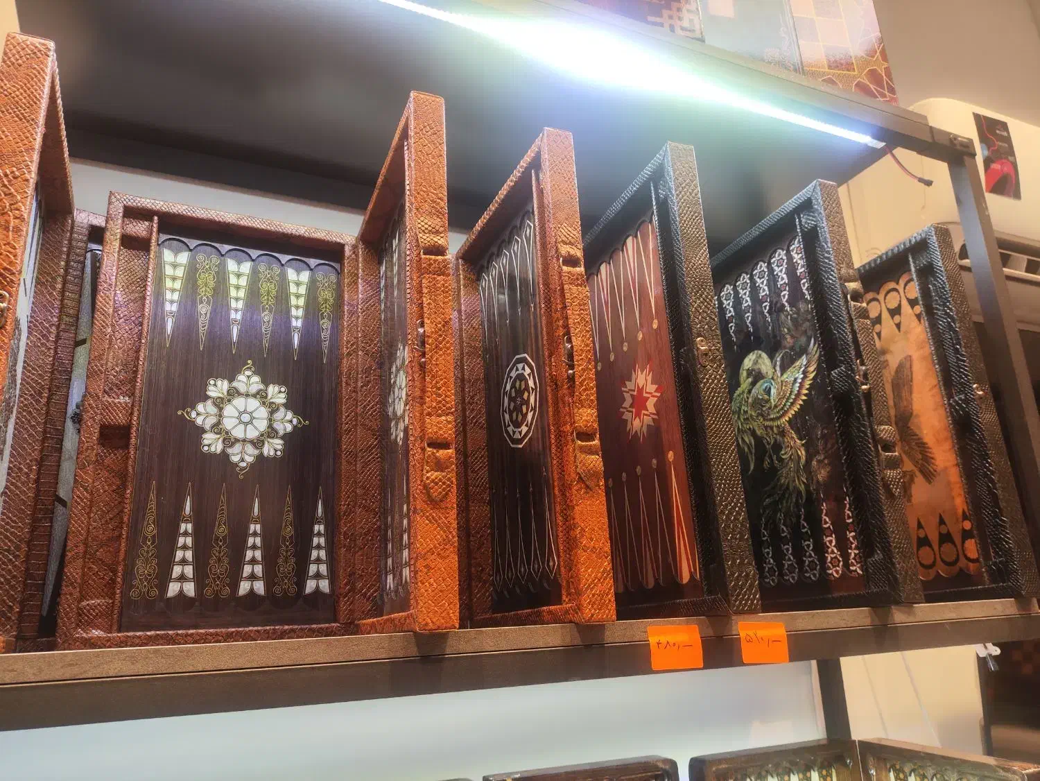 تخته نرد چرمی ساده وجامهره دار بامهره تاس فقط عمده|اسباب‌‌بازی|تهران, تهرانسر مرکزی|دیوار