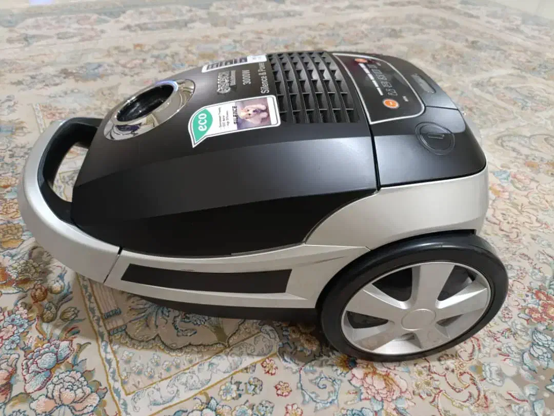 جاروبرقی بوش 3000 وات|جاروبرقی، جارو شارژی، بخارشو|تهران, هفده شهریور|دیوار