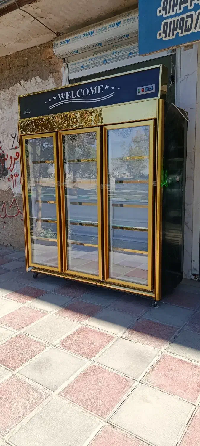 دو عدد یخچال ایستاده سه درب در حد نو|فروشگاه و مغازه|قرچک, زیبا شهر|دیوار
