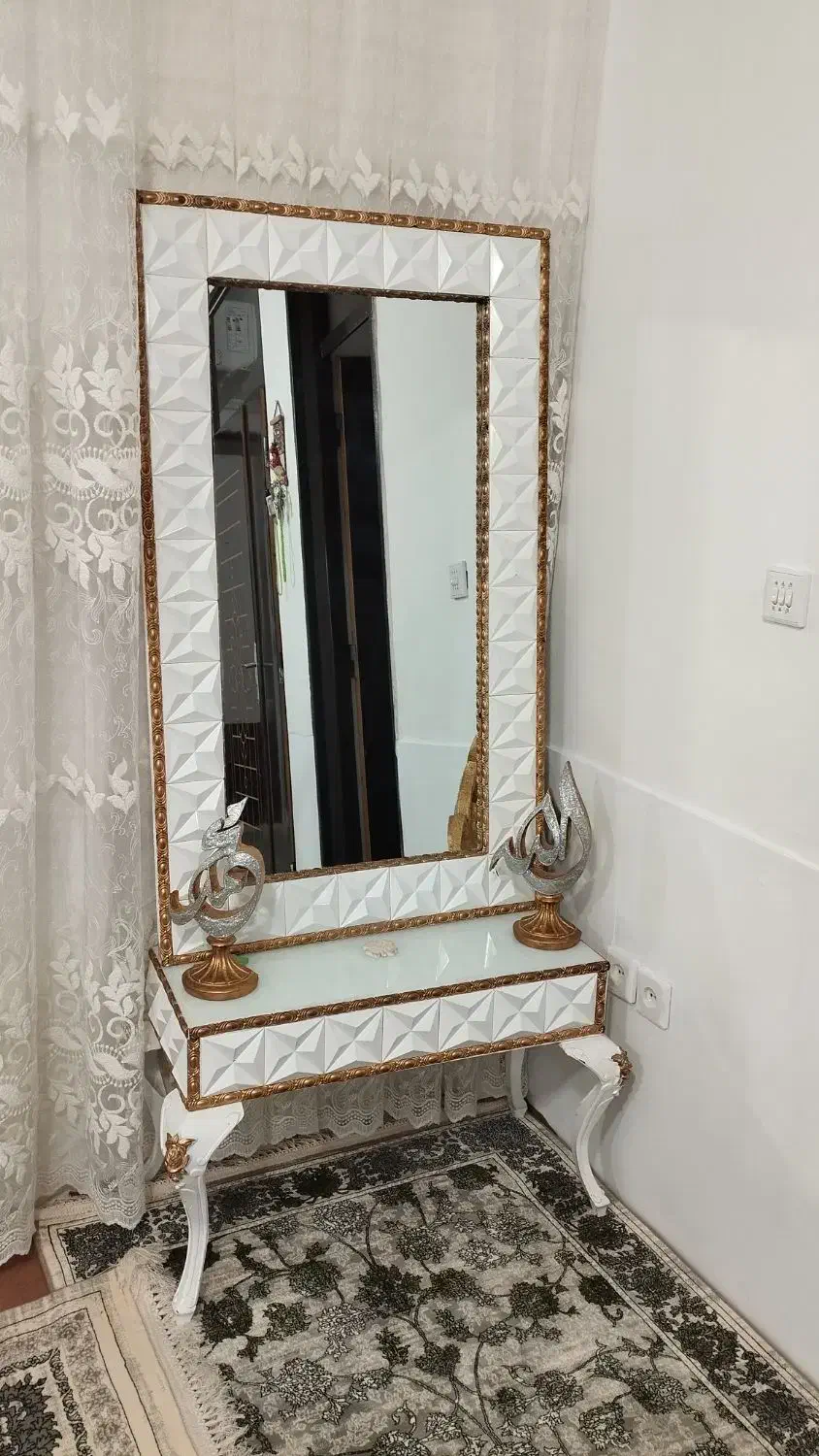 فروش زیر تلویزیون وآینه وکنسول وساعت ایستاده|میز تلویزیون|جوانرود, |دیوار