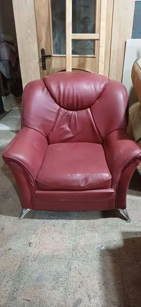 مبل چرم|مبلمان خانگی و میز عسلی|کرج, برغان|دیوار