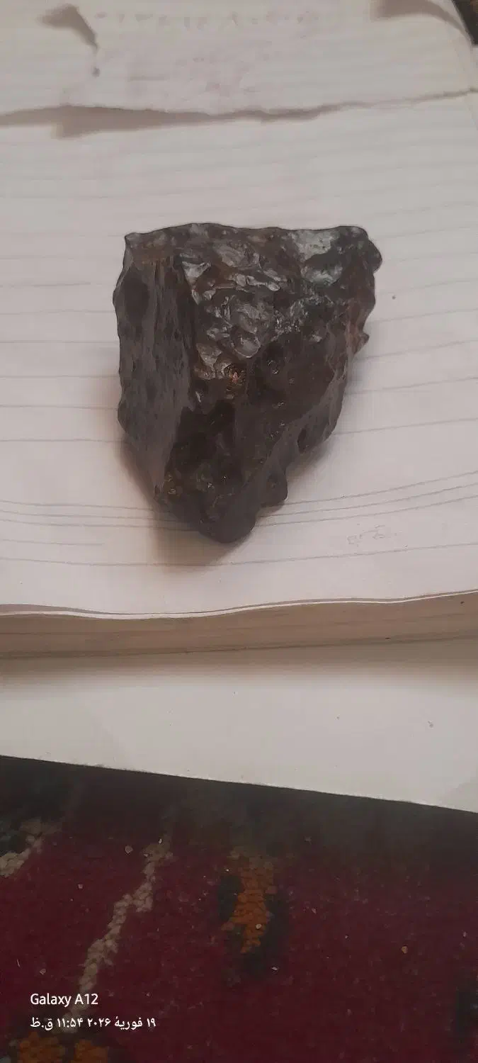 شهاب سنگ|کلکسیون اشیاء عتیقه|نیشابور, گنبد سبز|دیوار