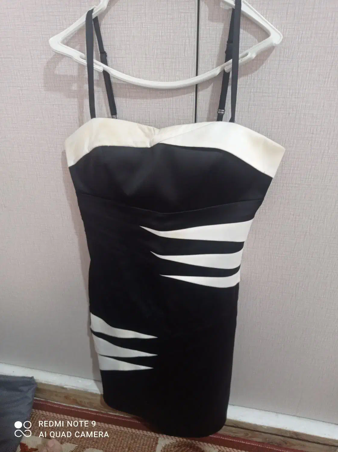 لباس مجلسی|لباس|ابهر, |دیوار