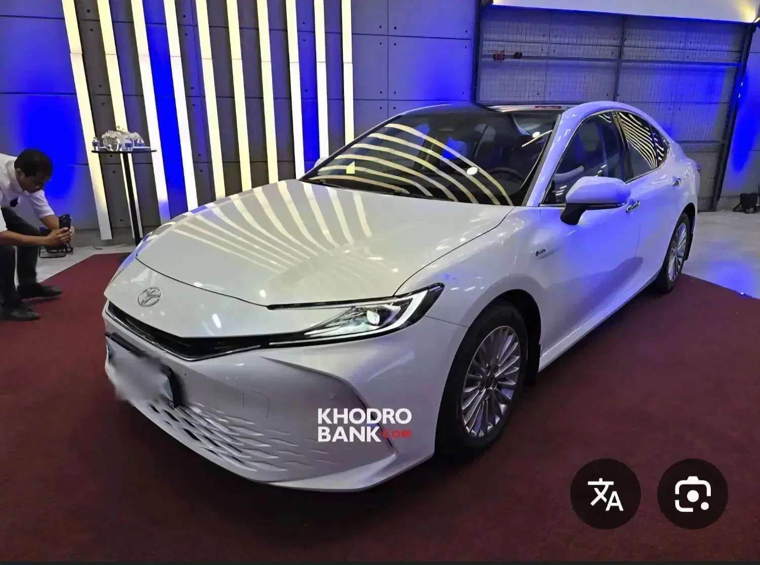 تویوتا کمری هیبریدی ۲۰۲۵|خودرو سواری و وانت|کرمانشاه, |دیوار