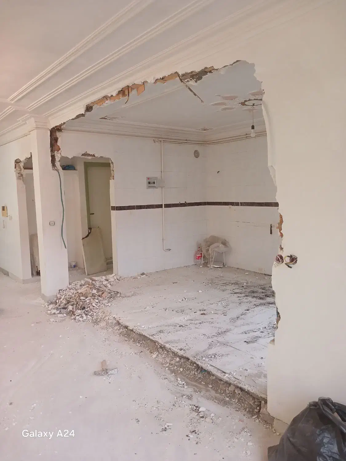 شیار زنی و تخریب داخلی|خدمات پیشه و مهارت|گرگان, |دیوار