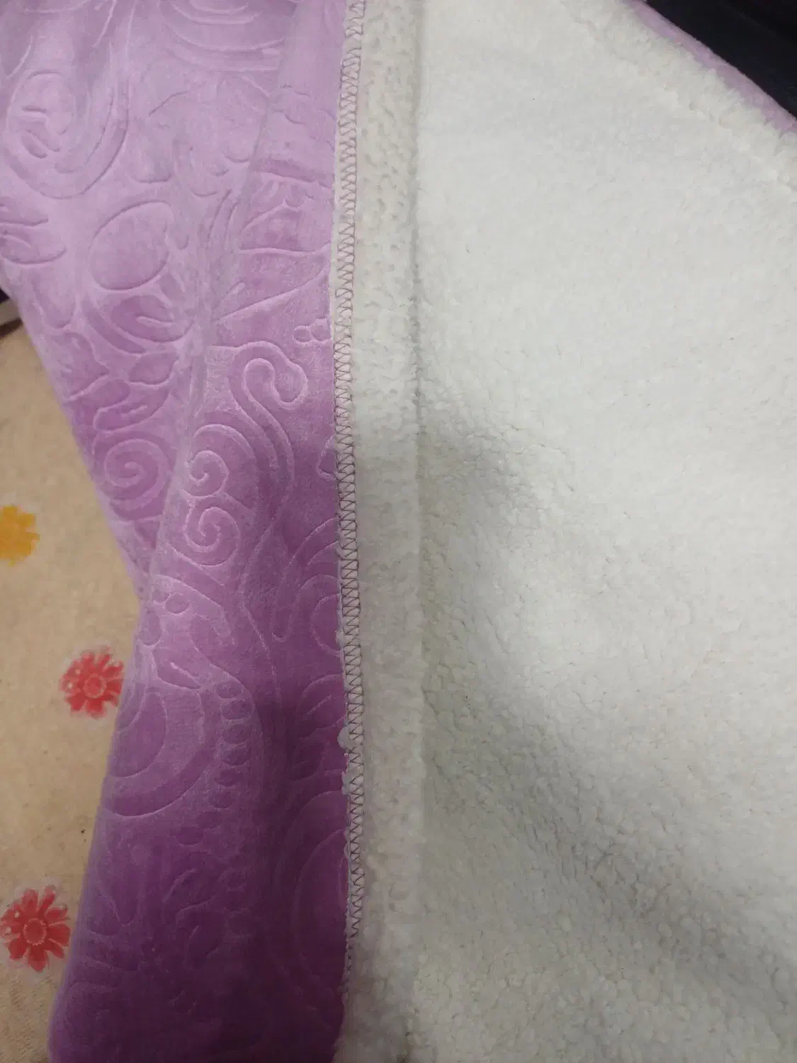 پتو کوله دار|رختخواب، بالش، پتو|گرگان, |دیوار