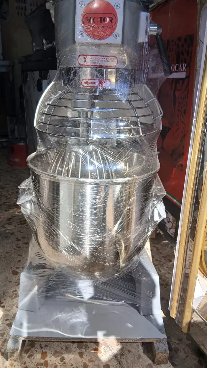 میکسر قنادی|کافی‌شاپ و رستوران|رشت, شهرک آیت الله منتظری|دیوار