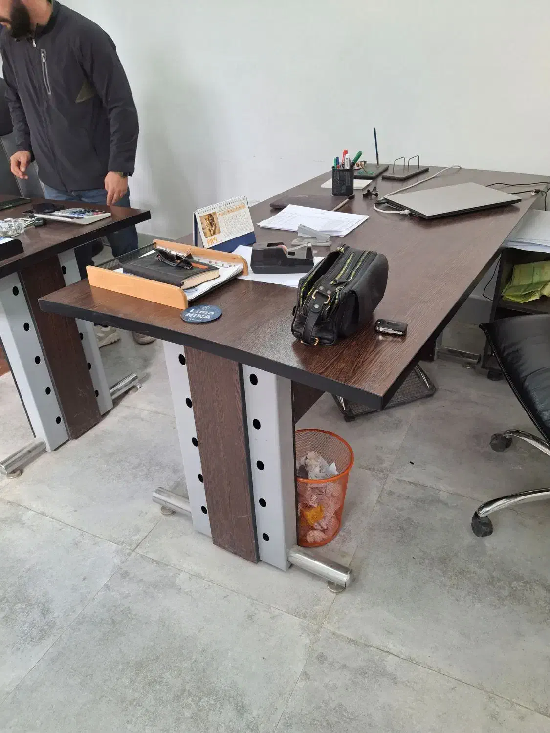 میز اداری|مبلمان اداری|شاندیز, |دیوار