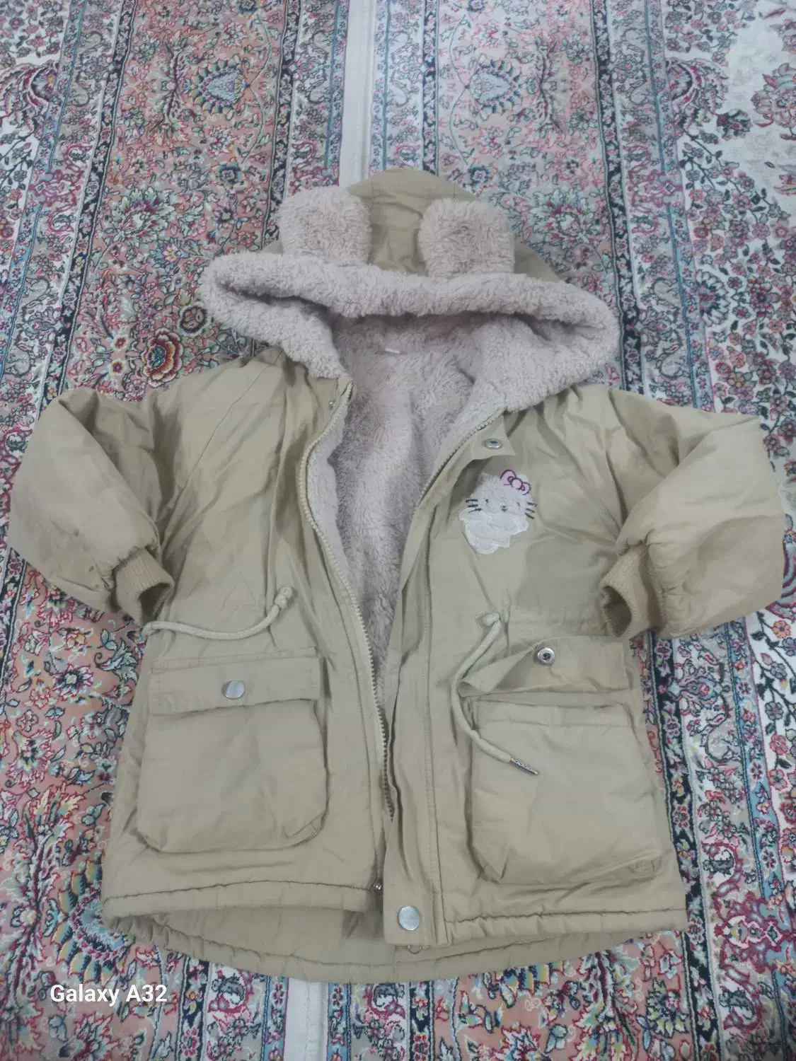 کاپشن|کفش و لباس بچه|مشهد, سپاد|دیوار