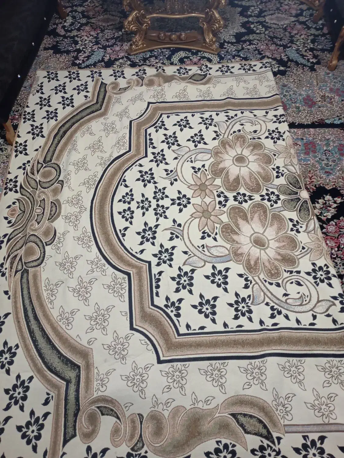 رو فرشی 12متری نو|روفرشی|خرم‌آباد, |دیوار