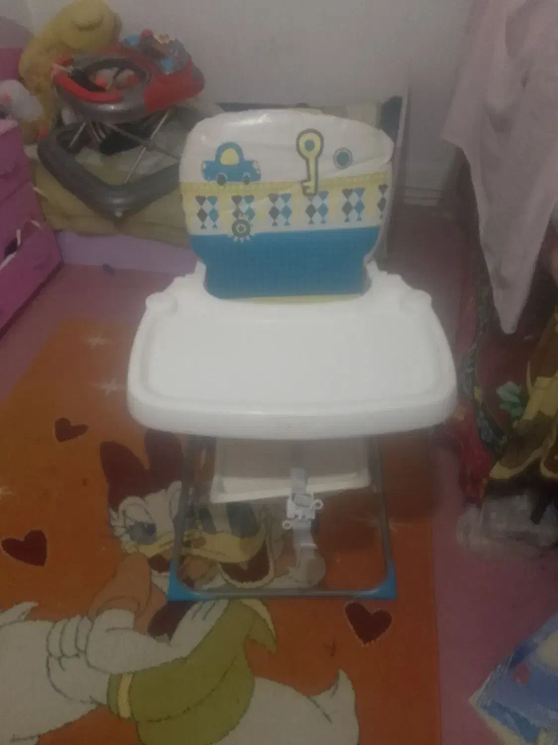 میز غذابچه|میز و صندلی غذاخوری|زابل, |دیوار