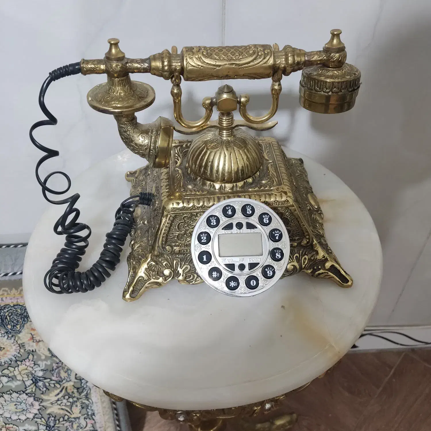 تلفن برنز|تلفن رومیزی|ملایر, |دیوار