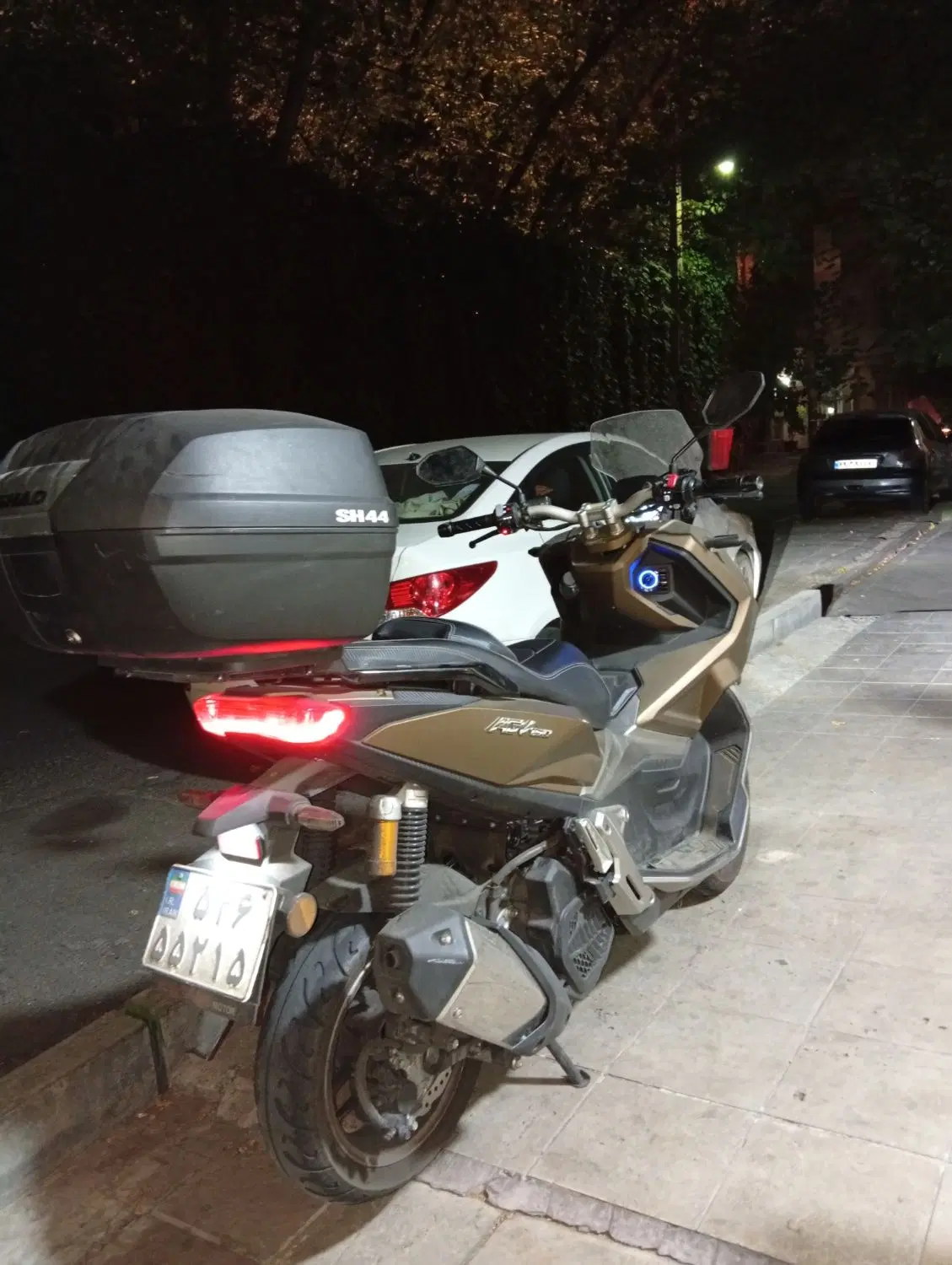 AGV 150 cc|موتورسیکلت|تهران, کامرانیه|دیوار