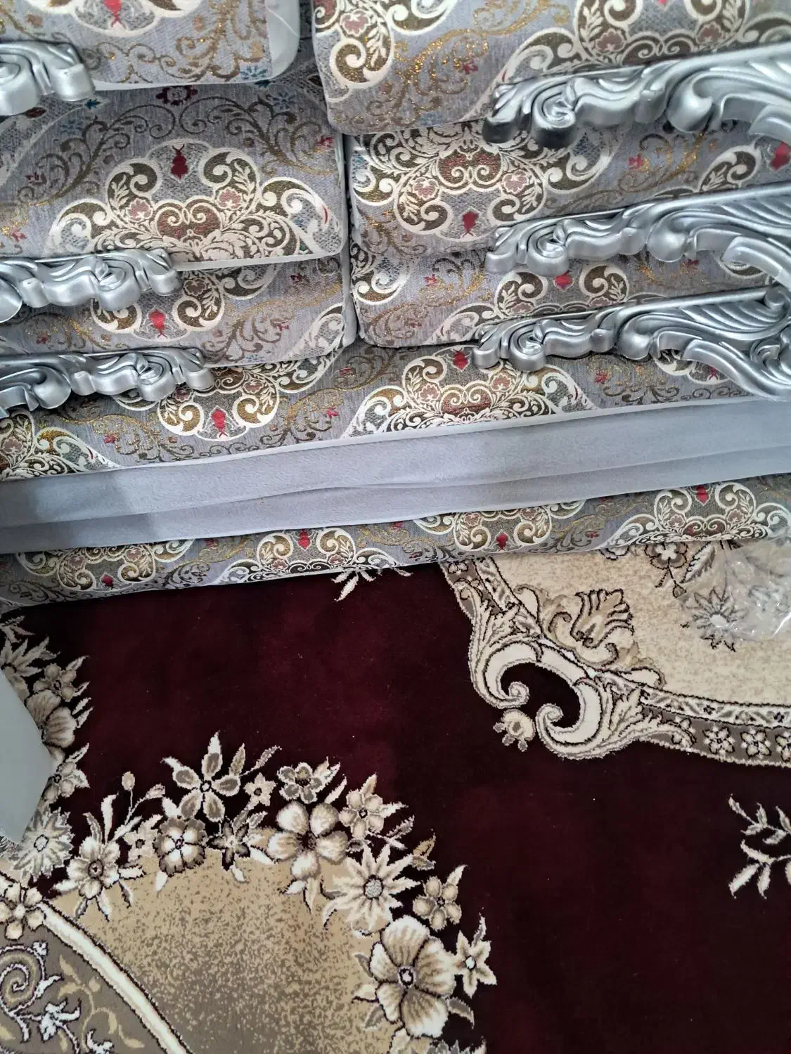 پشتی خلیجی|پشتی|اهواز, کوی باهنر|دیوار