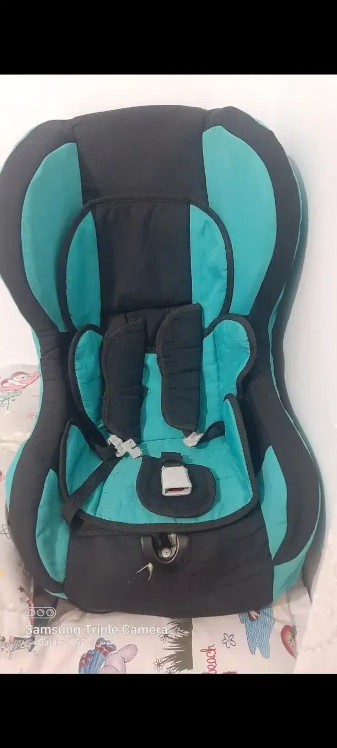 صندلی ماشین بچه|تخت و صندلی بچه|اندیشه, اندیشه فاز ۱|دیوار