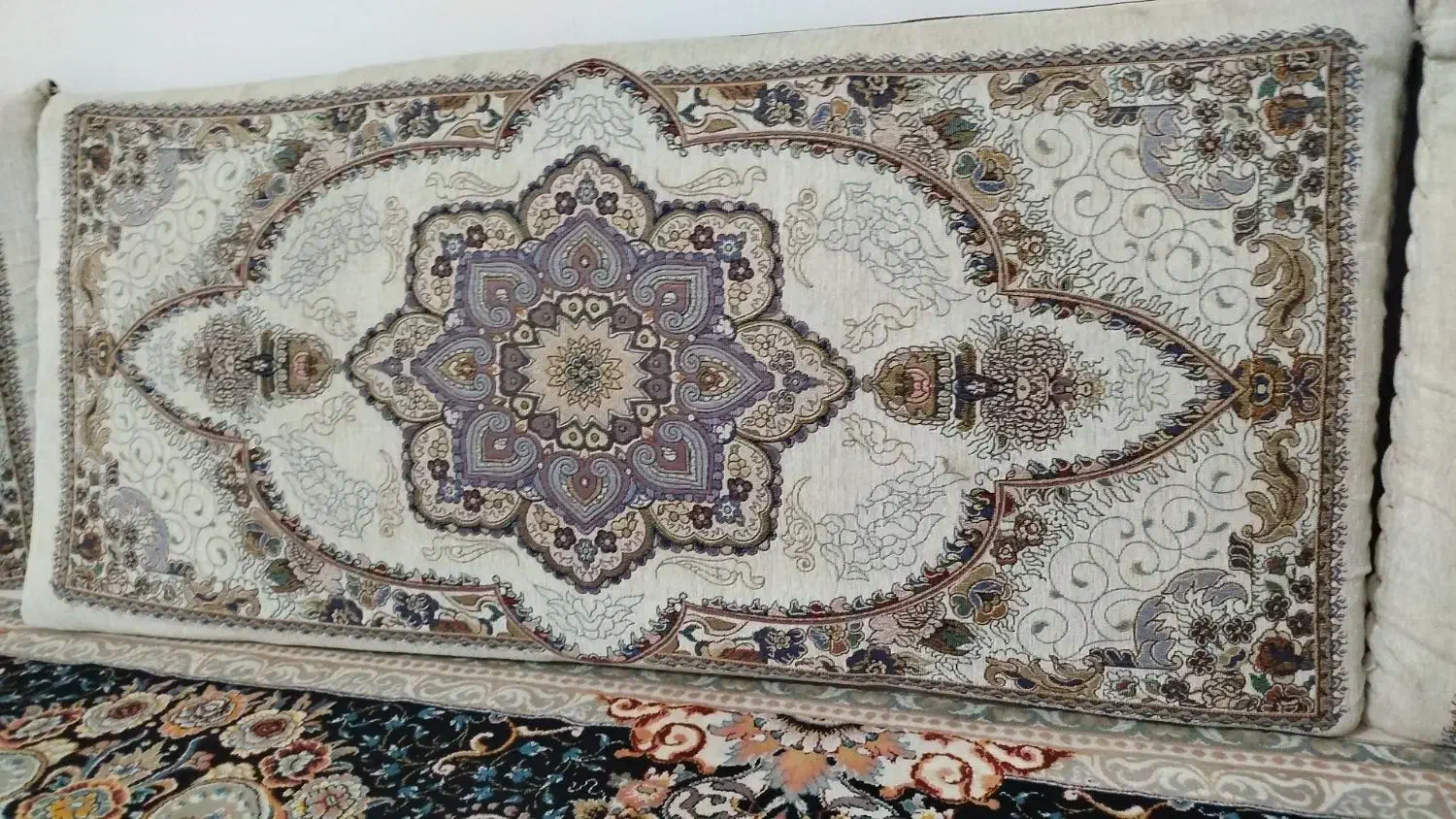 4عدد پشتی|پشتی|فاضل آباد, |دیوار