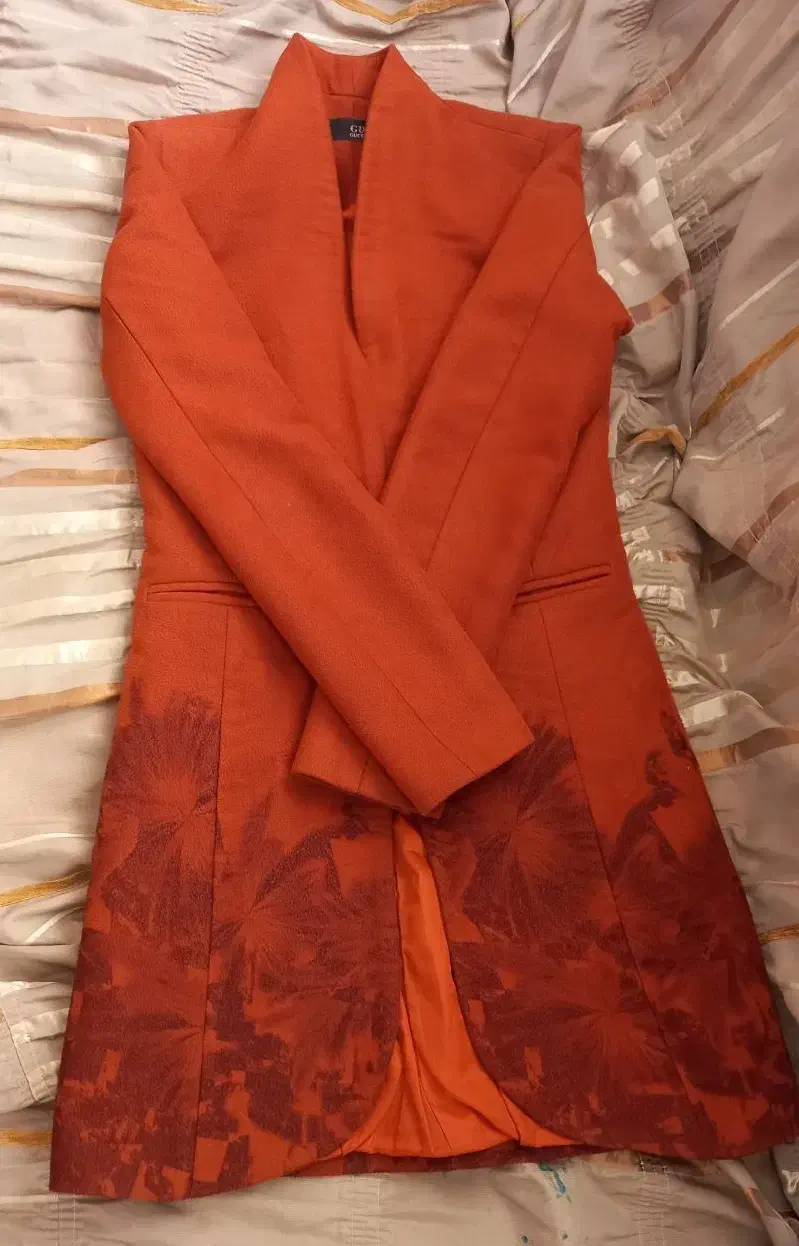 لباس تمیز در حد نو نو|لباس|مشهد, هنرستان|دیوار