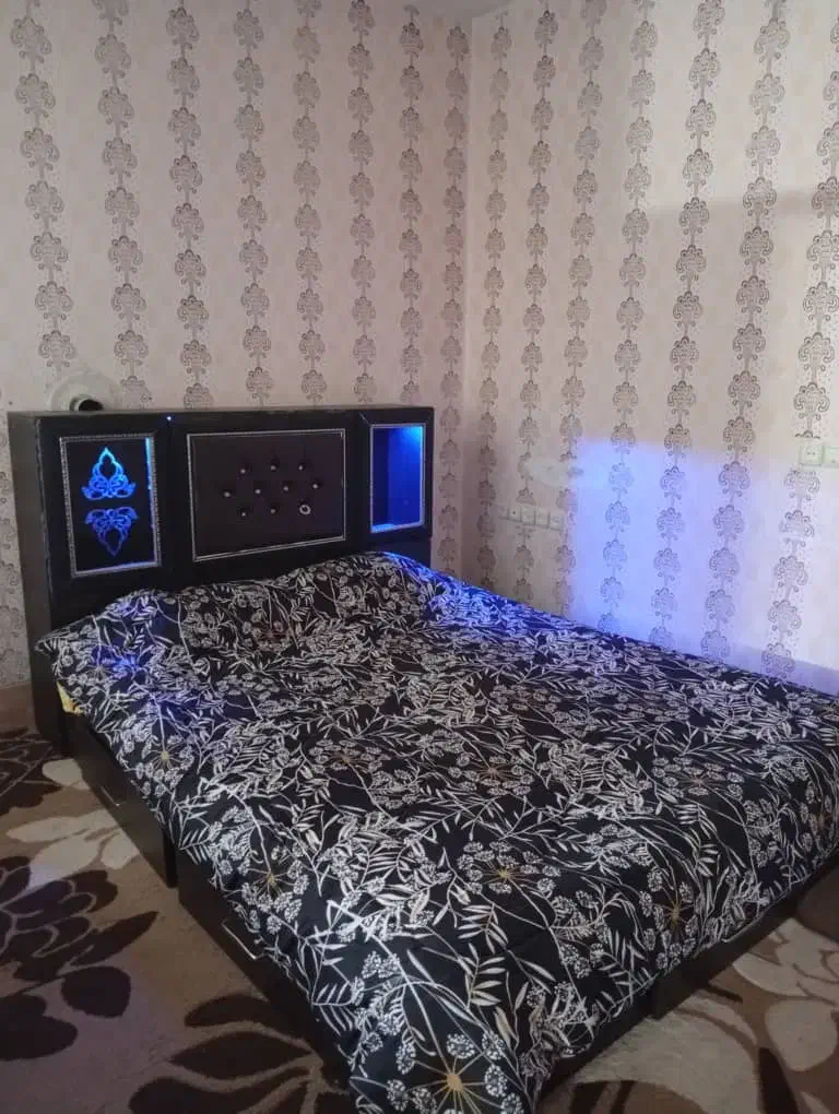 منزل مبله  منزل اجاره ای مسافر روزانه ساعتی|اجارهٔ کوتاه‌مدت آپارتمان و سوئیت|شیراز, شهرک فرهنگیان|دیوار