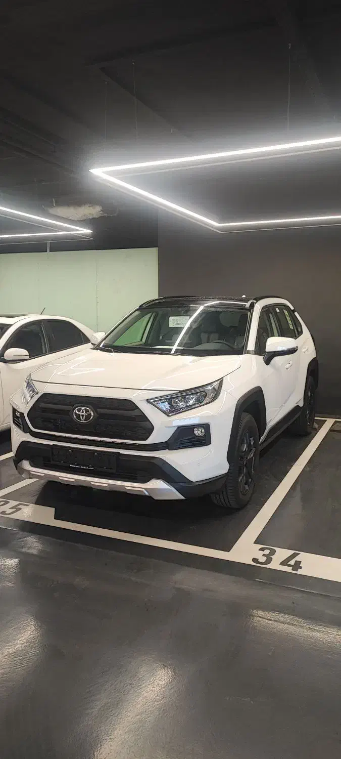 تویوتا راوفور 2025 - 4WD (ساخت ژاپن)|خودرو سواری و وانت|تهران, فردوسی|دیوار