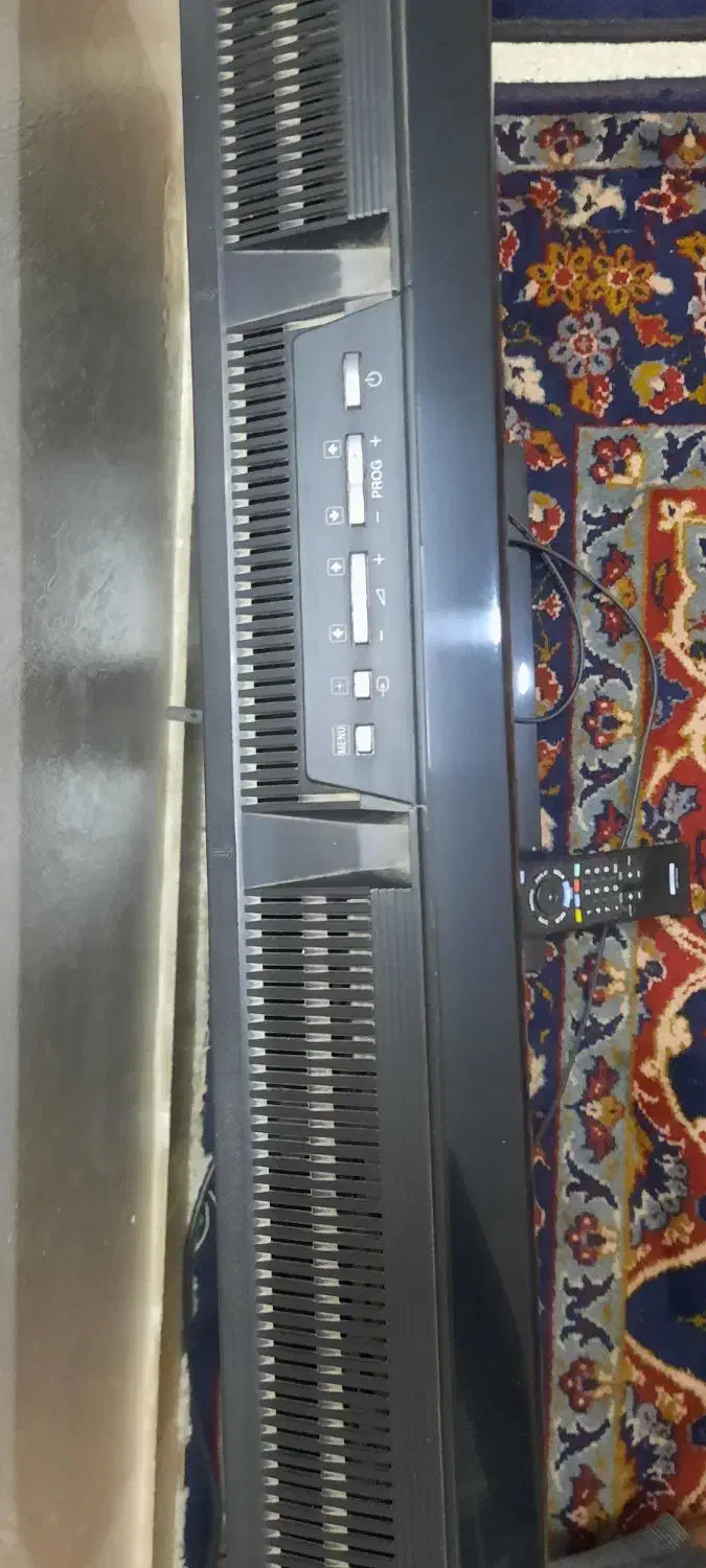 تلوزیون ۳۲ LCD سونی اصل|تلویزیون و پروژکتور|یزد, |دیوار