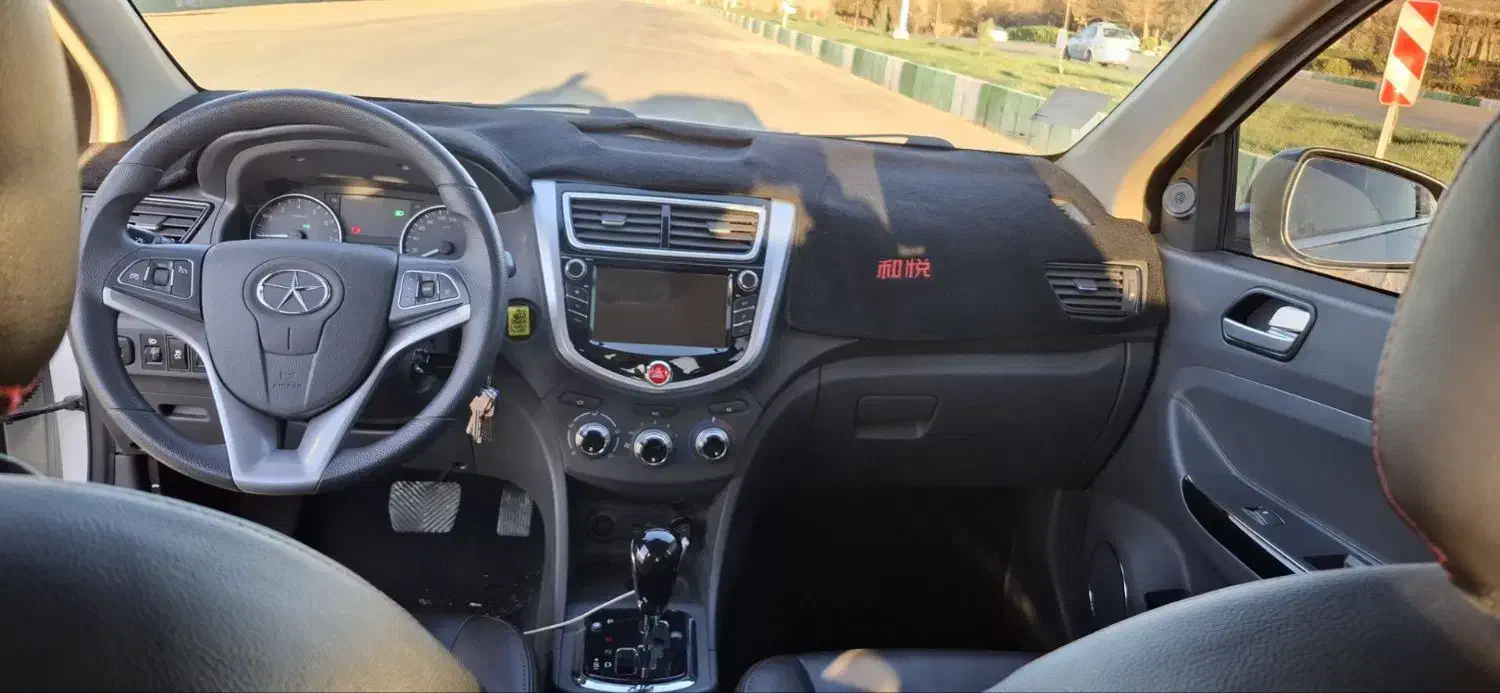 جک j4 مدل 1402|خودرو سواری و وانت|شازند, |دیوار