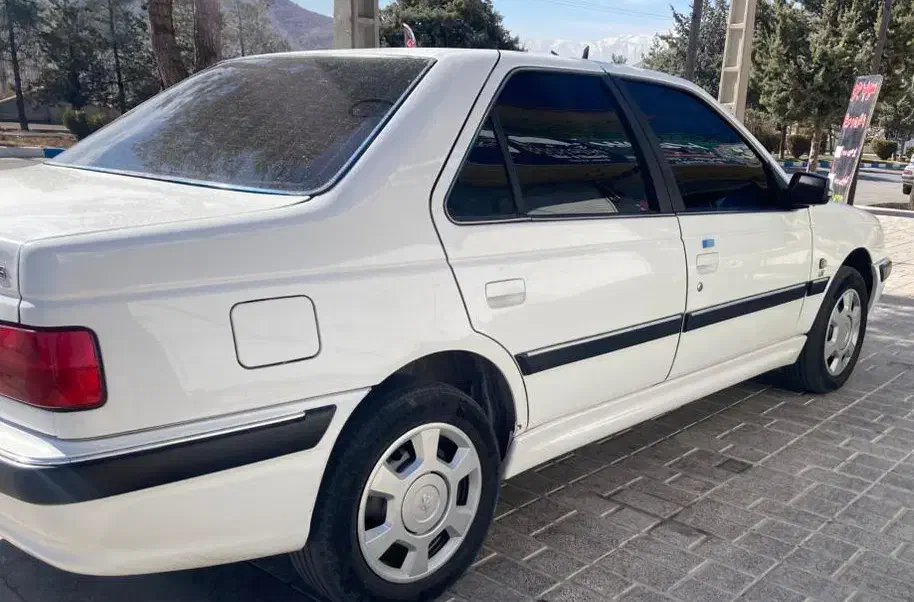 پژو پارس|خودرو سواری و وانت|شیراز, شهرک بزین|دیوار