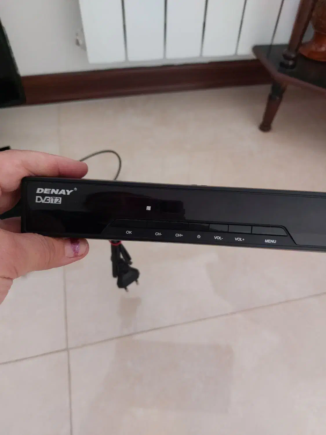 تلوزیون|تلویزیون و پروژکتور|مشکیندشت, |دیوار