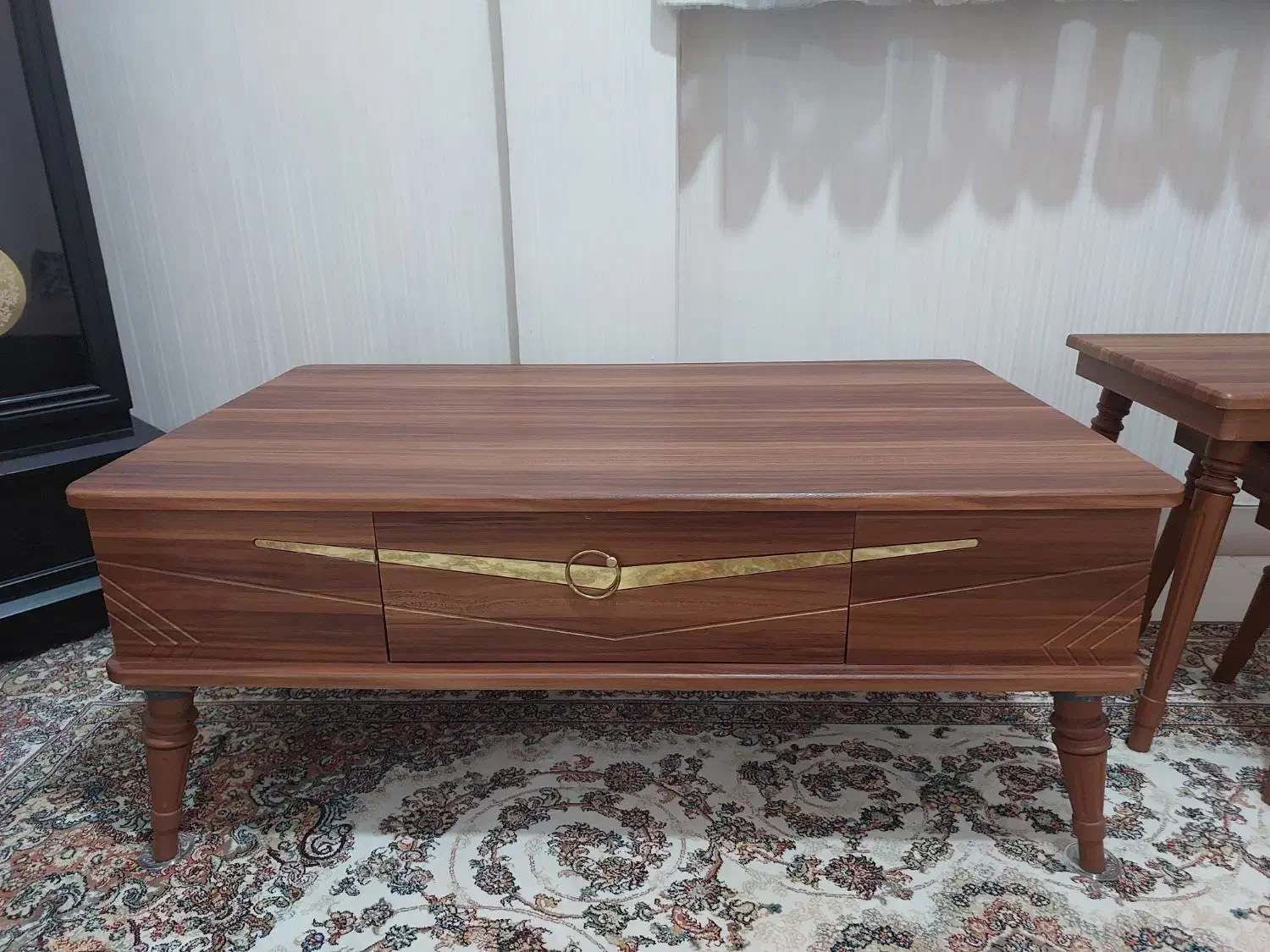 لطفا با این شماره تماس بگیرید|مبلمان خانگی و میز عسلی|گلپایگان, |دیوار