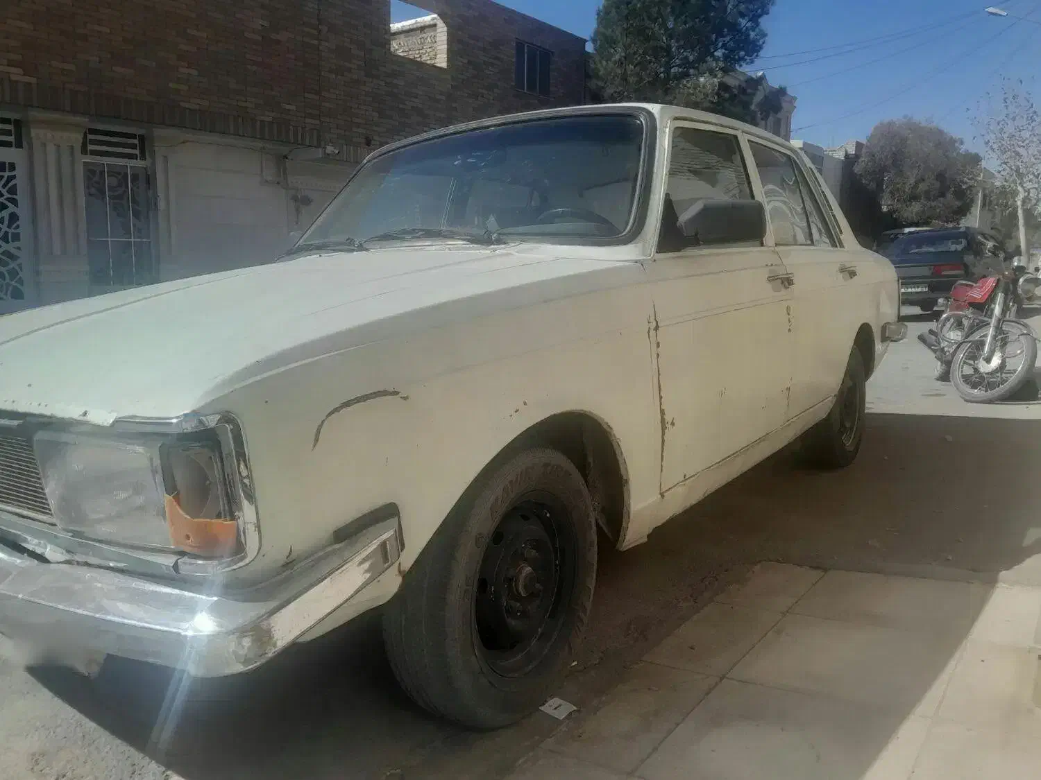 پیکان ۸۳|خودرو سواری و وانت|ورزنه, |دیوار