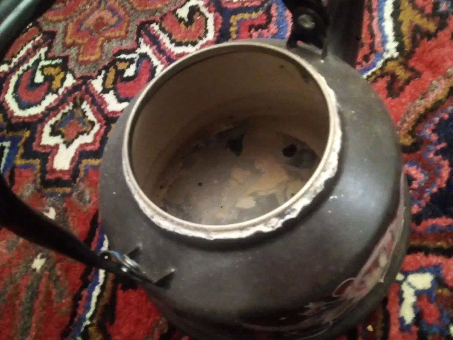 یک عدد کتری در حد نو به فروش میرسد|قوری، کتری، قهوهساز دستی|تبریز, |دیوار