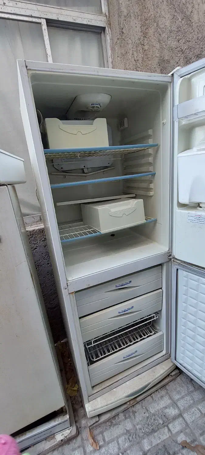 یخچال فریزرسیلوان|یخچال و فریزر|بجنورد, |دیوار