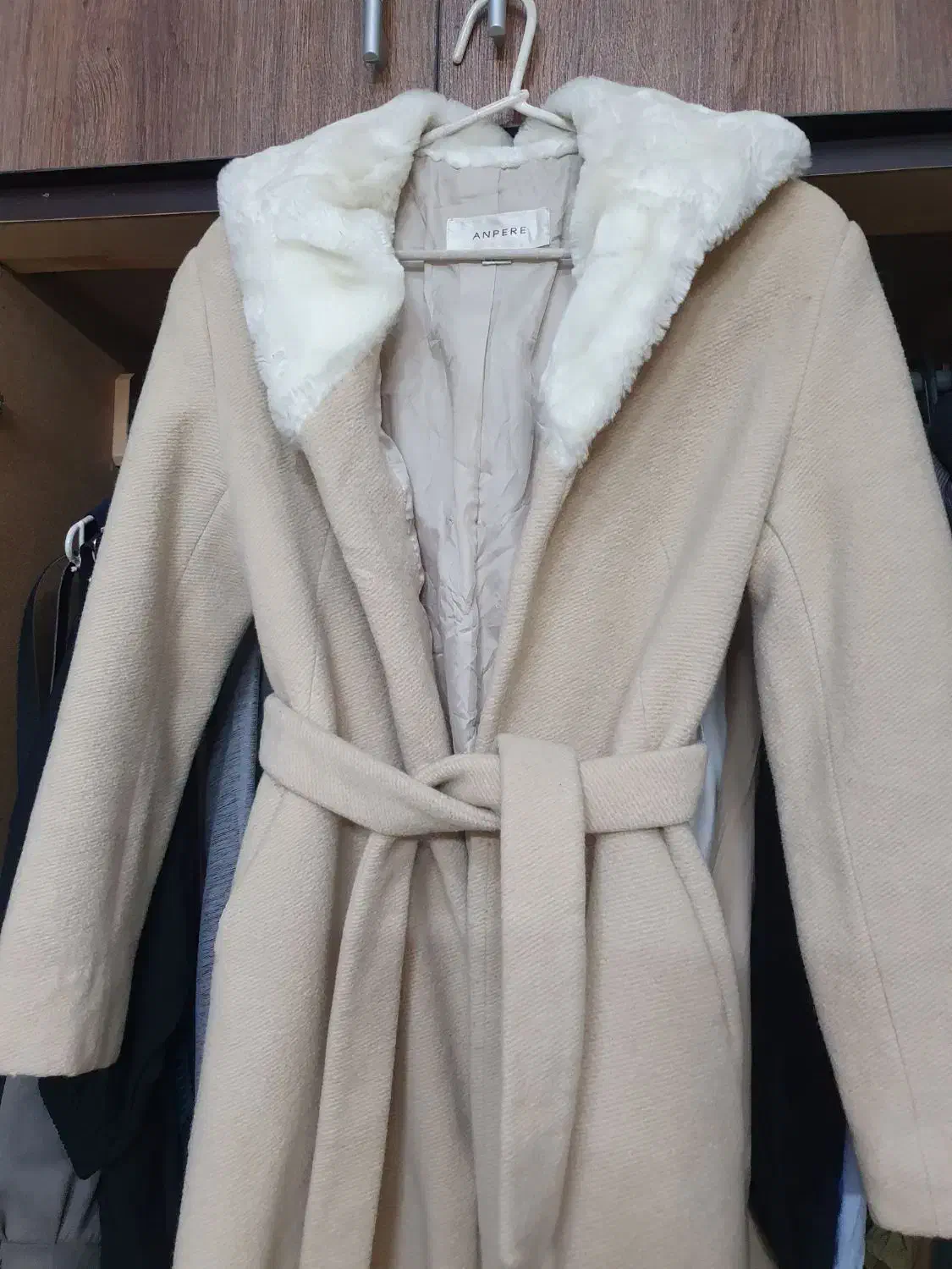 تعداذی بالتو بصورت حراج|لباس|شاهینشهر, مخابرات (شهید بهشتی)|دیوار