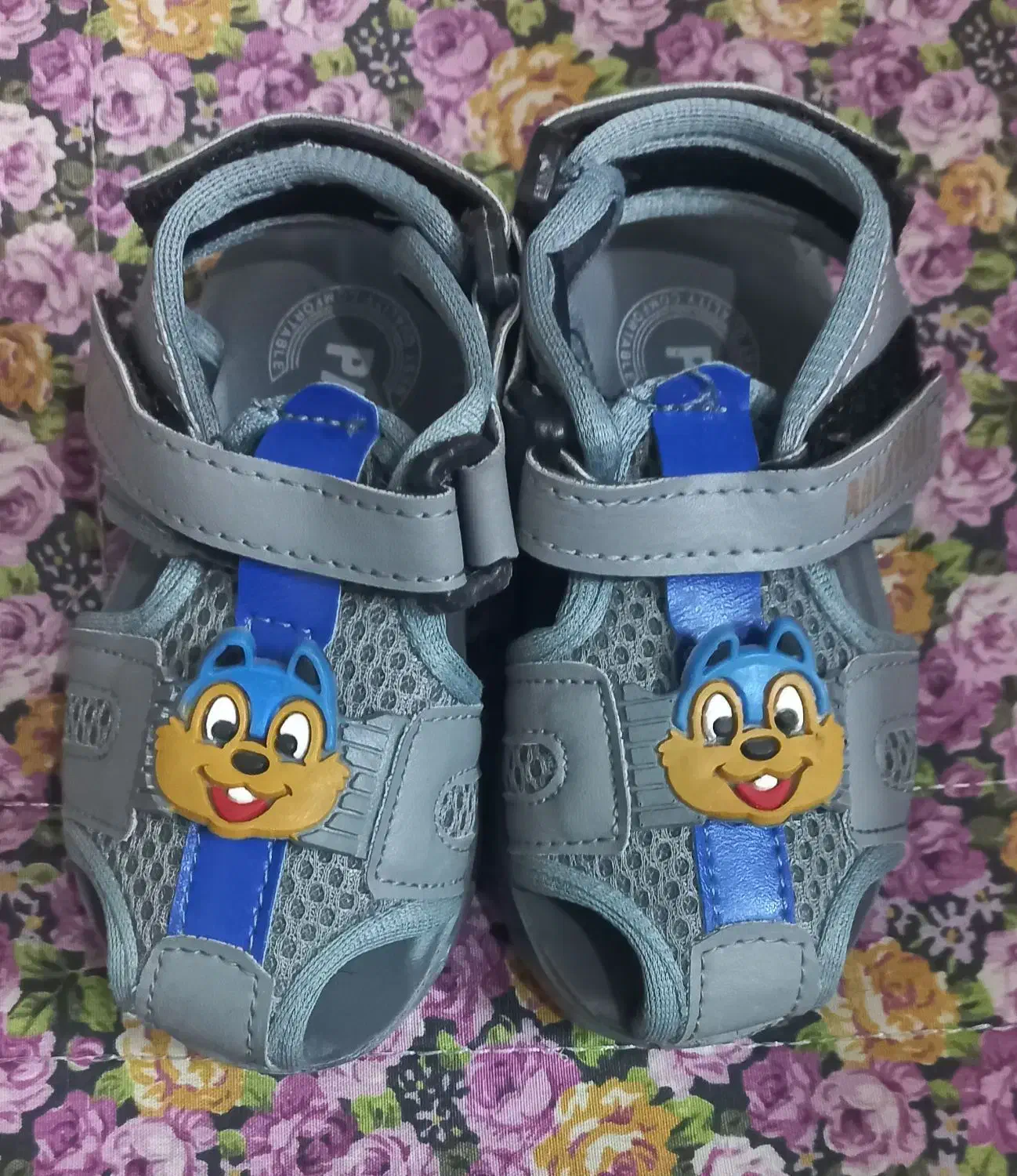 کفش بچگانه|کفش و لباس بچه|بروجرد, |دیوار