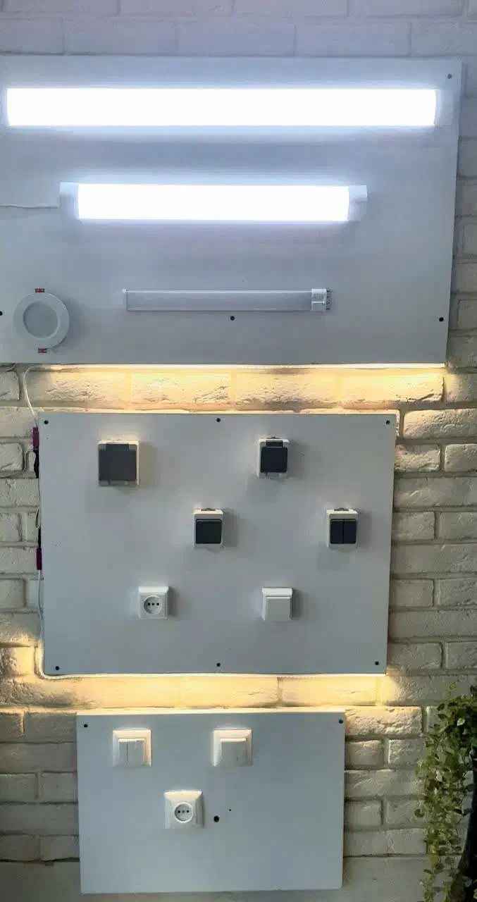 فروش انواع براکت مهتابی شاهچراغ و لامپ|لامپ و چراغ|قم, کوه سفید|دیوار