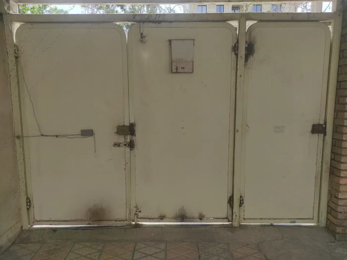 درب آهنی حیاط منزل|مصالح و تجهیزات ساختمان|بجنورد, |دیوار