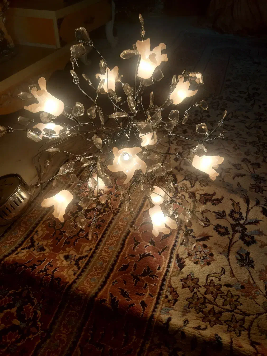 لوستر بسیار زیبا|لوستر و چراغ آویز|زنجان, |دیوار