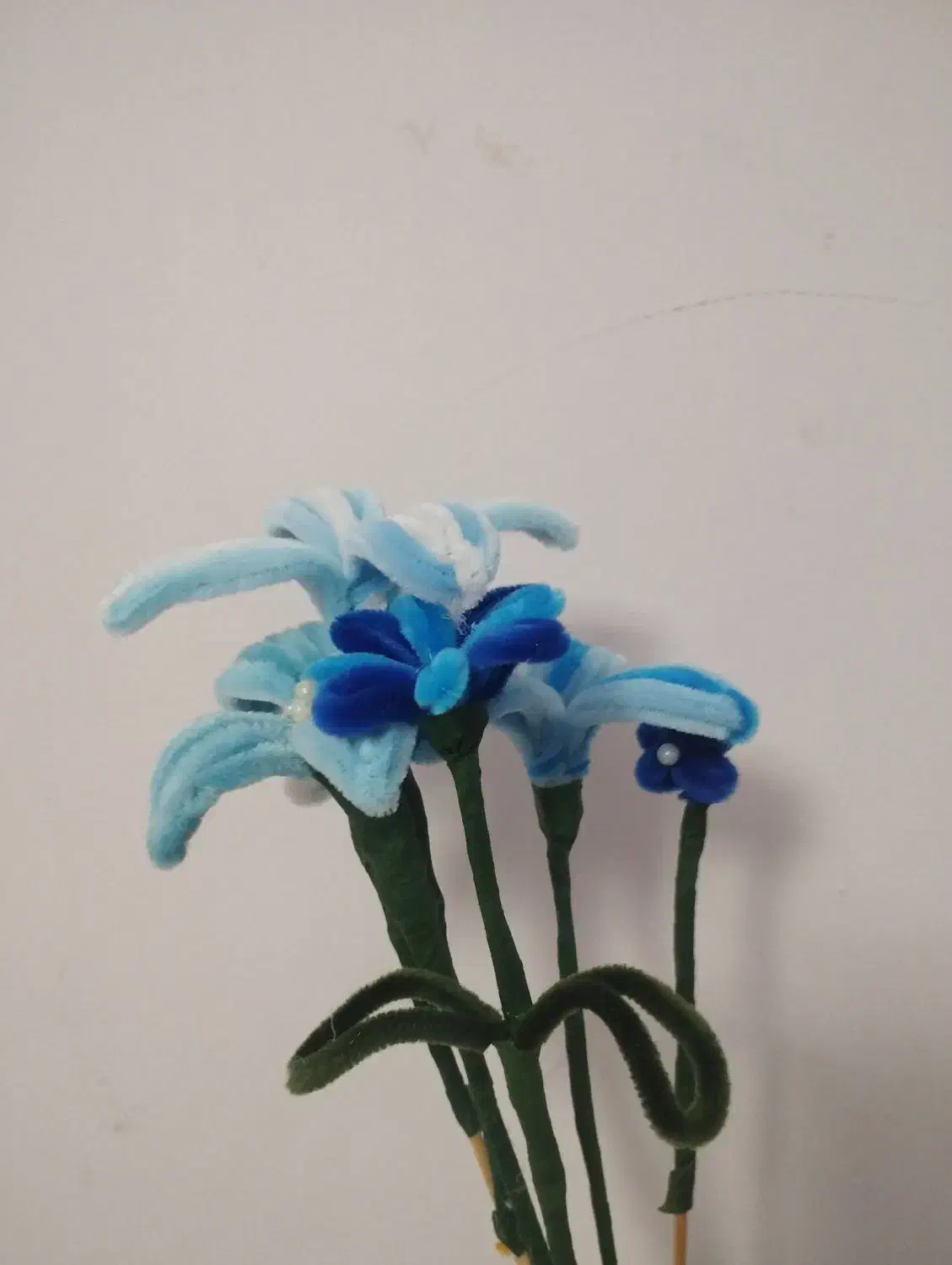 دسته گل|گل مصنوعی|قدس, شهرقدس|دیوار