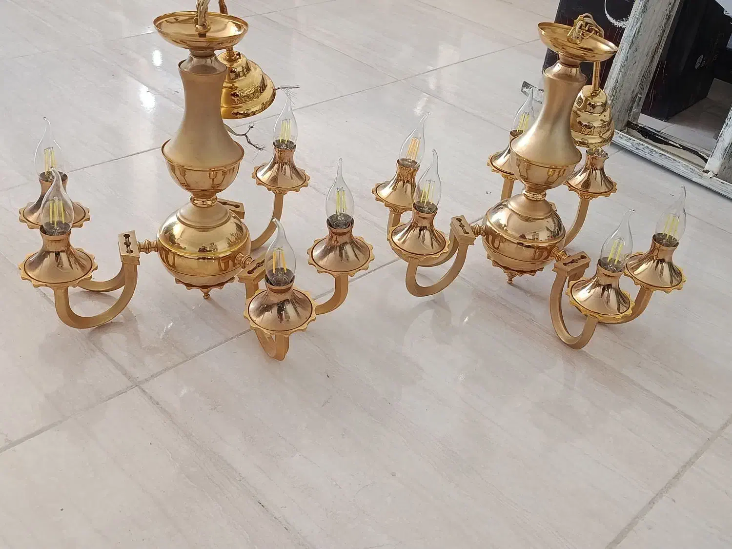 دو عدد لوستر سالم|لوستر و چراغ آویز|سنندج, |دیوار