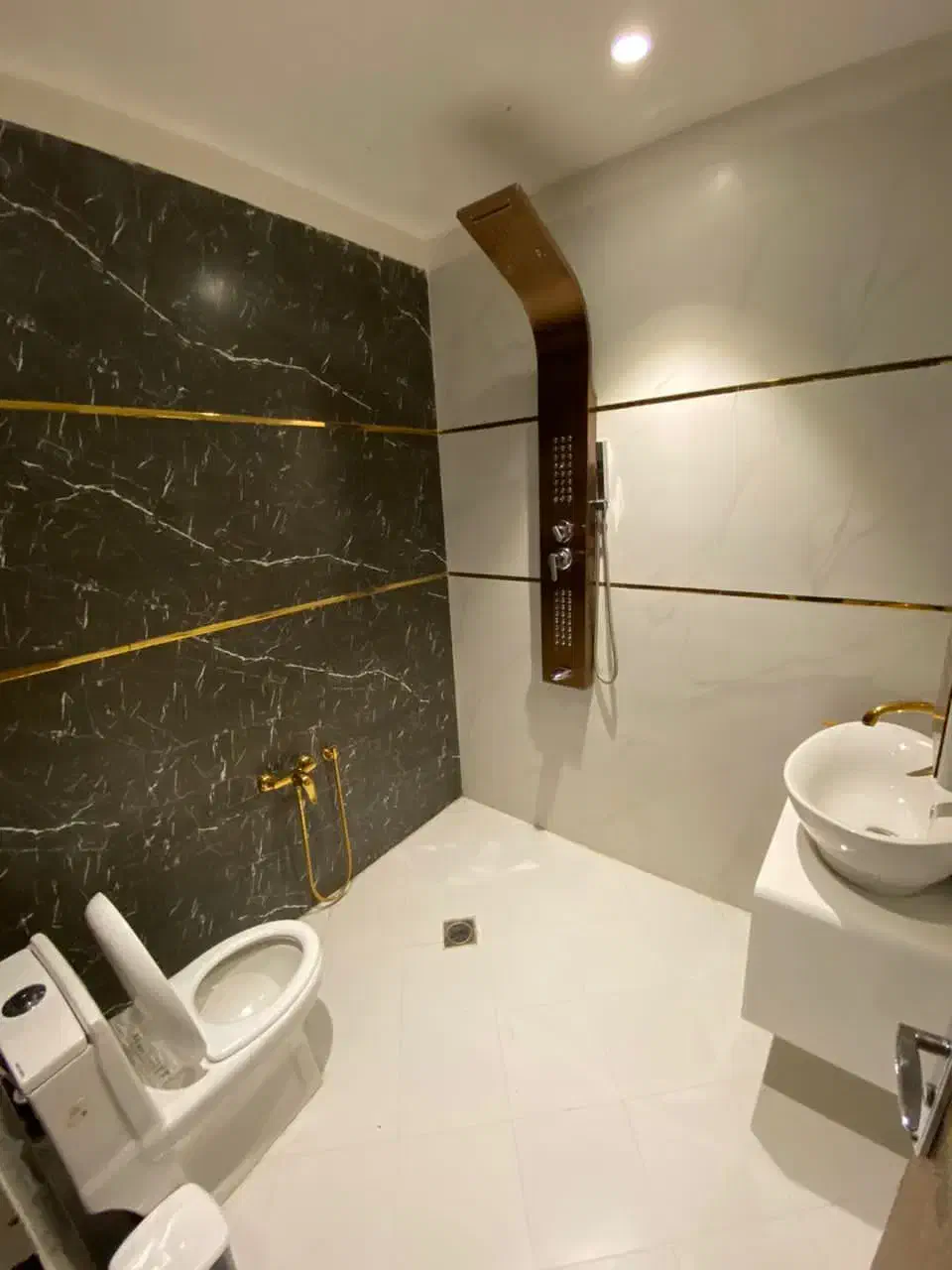 ۵۵۰مترزمین ۳۰۰مترزیربنادوبلکس|فروش خانه و ویلا|رودهن, |دیوار