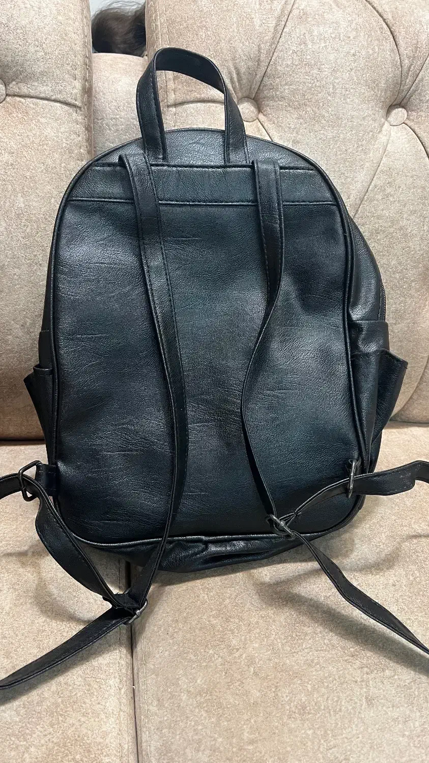 کوله دانشگاهی|کیف، کفش، کمربند|رشت, نیروی دریایی|دیوار